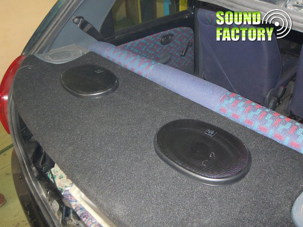 Установка: Тыловая акустика в Fiat Palio ED